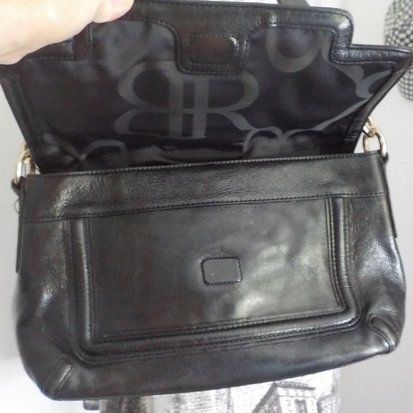 Banana Republic Leather Shoulder Bag - Picture 4 of 14